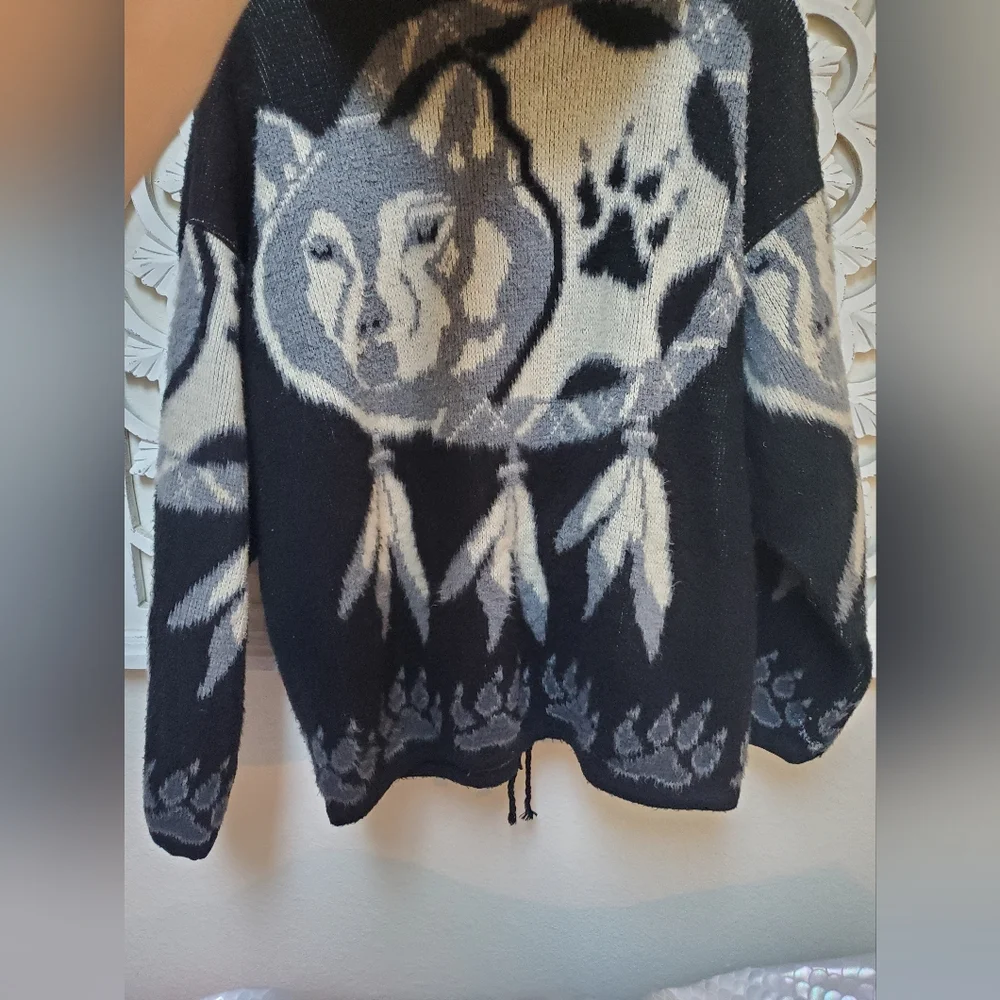 Reclaimed Vintage Guatamalen Wool Zipper Wolf Hoodie Jacket Patches Small